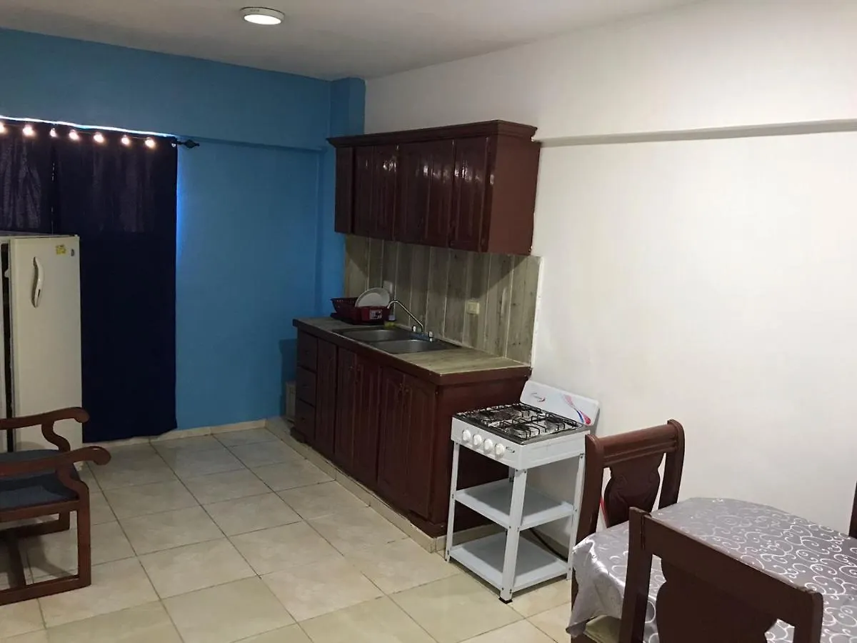 מלון Hostal Magisterial סנטו דומינגו